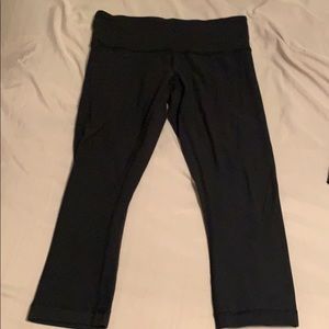 Lululemon yoga pants